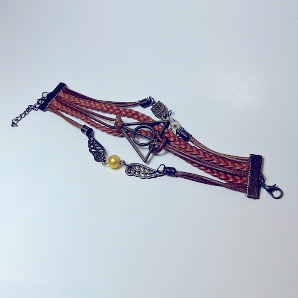 Harry Potter Bracelet - Picture 2 of 3